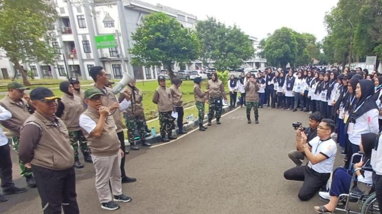 Pemerintah Pantau Jamaah Umrah RI di Arab Saudi, Imbau Tetap Tenang di Tengah Eskalasi Timur Tengah