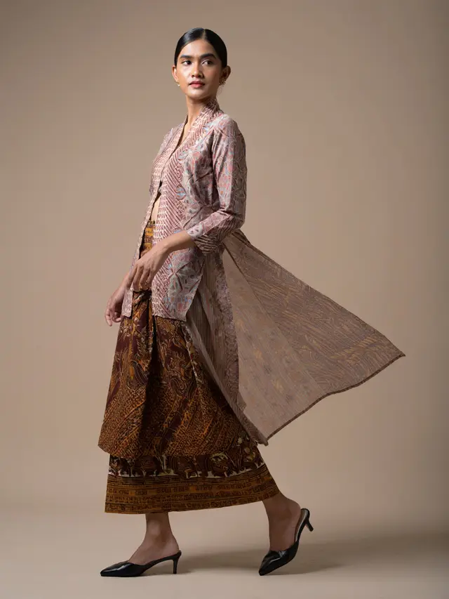 10 Model Rok Batik Modern untuk Kebaya, Solusi Gaya Anggun dan Stylish ...