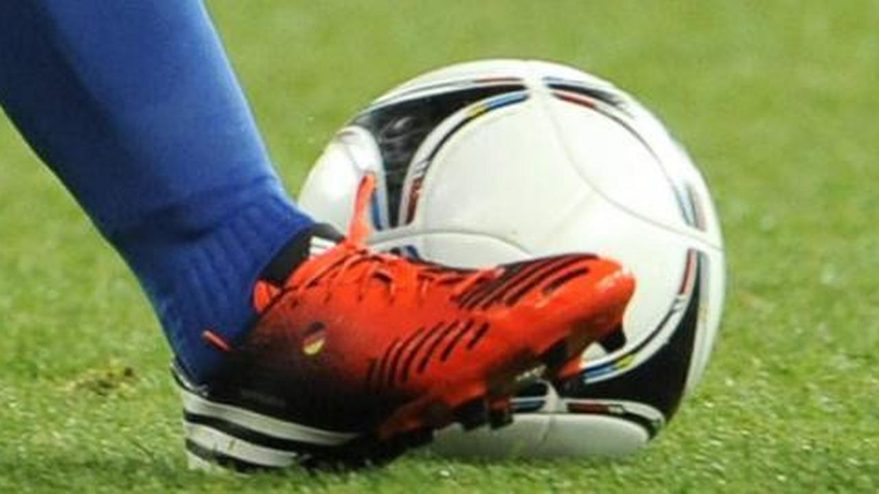 Jelang semifinal, Montolivo pasang bendera Jerman di sepatunya