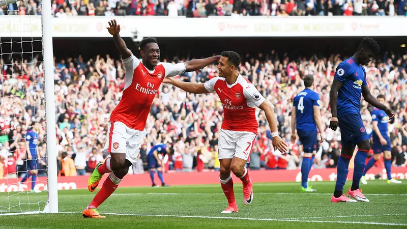 Cuplikan Video Arsenal Hajar MU