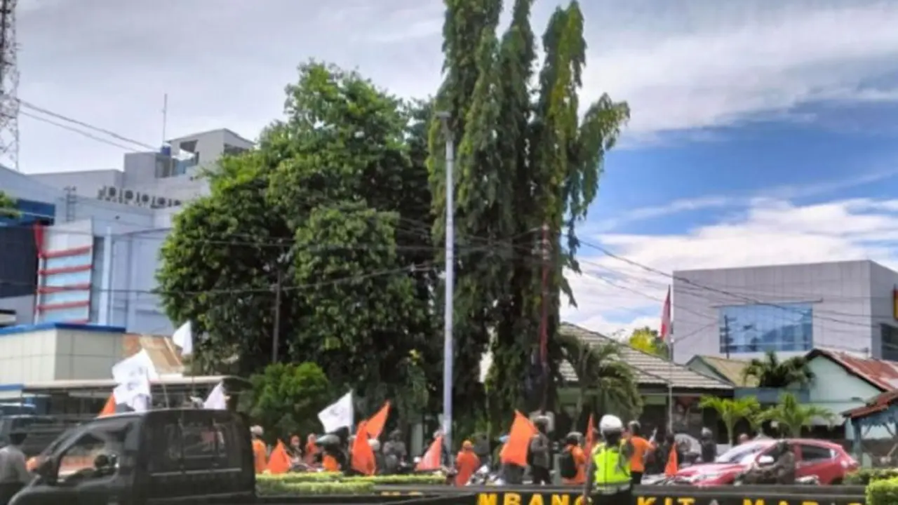 Demo Buruh di Palu