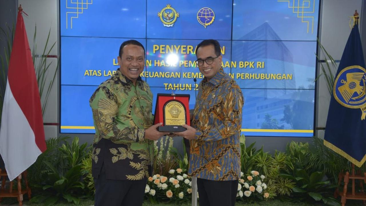 Menhub mengapresiasi peran BPK dalam memeriksa pengelolaan dan tanggung jawab keuangan negara dan memberikan evaluasi perbaikan.