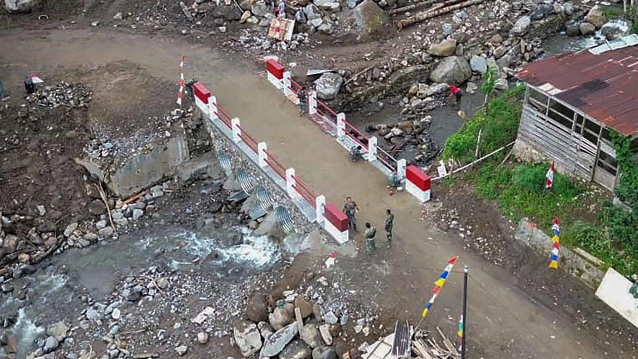 FOTO: Jembatan Aramco Aek Sibontor Kembali Buka Akses Warga Padangsidimpuan