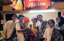 7 Foto Warung Ceu Lini Rayakan Ulang Tahun Mahalini ke-26 dengan Kue Microwave Unik
