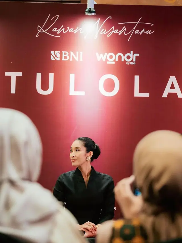 Happy Salma (Instagram/@tuloladesigns)