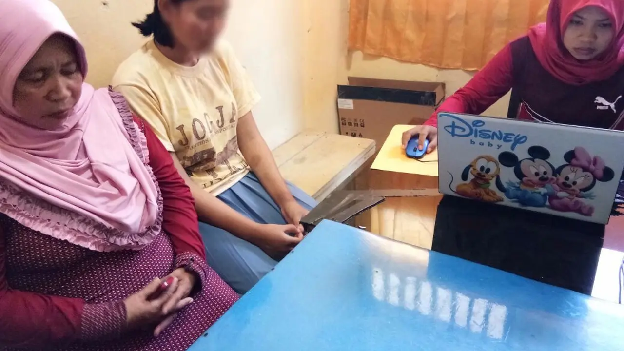 Mengaku Berulang Tahun, Kepsek Genit Paksa Cium Siswinya