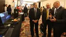 Wakil PM sekaligus Menlu Selandia Baru, Winston Peters (kiri) mengunjungi booth perusahaan-perusahaan Selandia Baru di New Zealand Tech Day 2018, Jakarta, Kamis (4/10). Acara ini diikuti oleh lebih dari 100 orang stakeholder di Indonesia. (Foto:Istimewa)