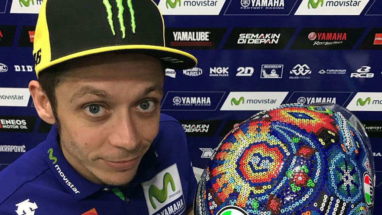 Helm baru Rossi di Sepang (Foto: IG Valentino Rossi)