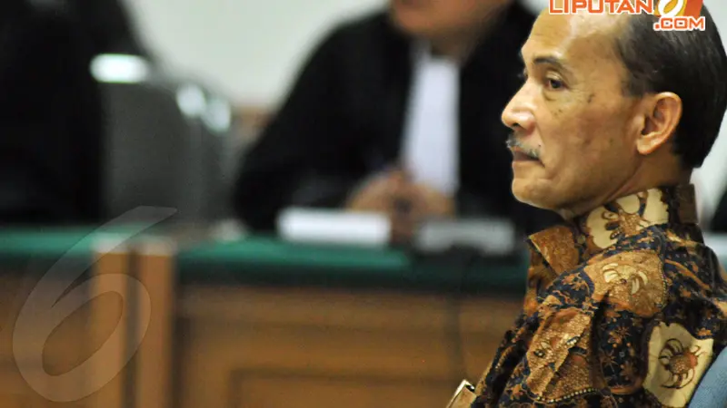 [FOTO] Saksi Numpuk Sidang Budi Mulya Ditambah 