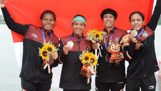Tim kayak putra Indonesia di SEA Games 2021