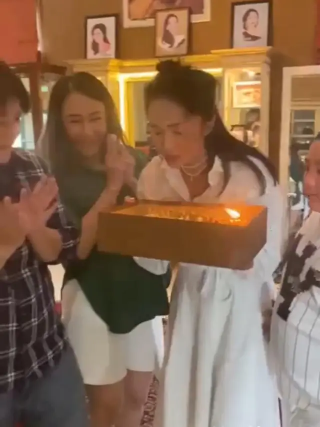 6 Momen Ulang Tahun Krisdayanti yang ke-46, Dirayakan Sederhana