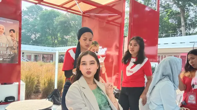 Booth Make-up dan Hairdo Gratis