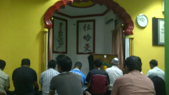 Masjid Lautze