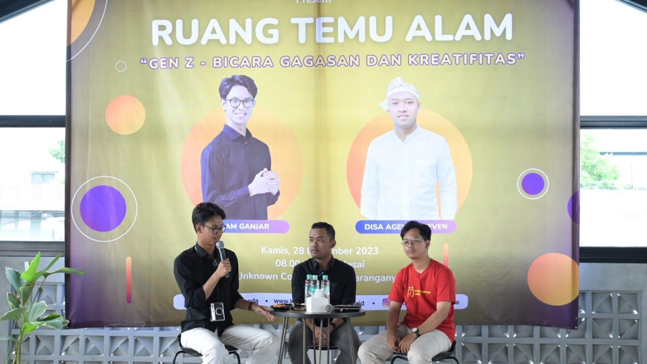 Muhammad Zinedine Alam Ganjar dalam kegiatan Ruang Temu Alam "Gen Z - Bicara Gagasan dan Kreatifitas" di Unknown Coffee, Pulut, Karanganyar, Jawa Tengah, Kamis (28/12) (Istimewa)