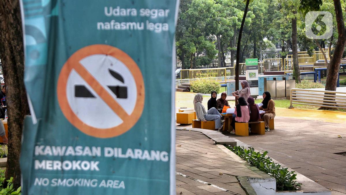 Segera Sahkan, Peraturan Daerah Kawasan Tanpa Rokok di Jakarta