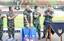 Pangkoopsudnas Dampingi Kasau Hadiri Peresmian Monumen Pesawat Fokler F-27