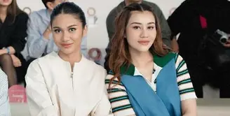 Duo bestie Aaliyah Massaid dan Azizah Salsha terlihat menghadiri JFW 2025 pada 26 Agustus 2024 untuk mendukung brand Nagita Slavina yang berkolaborasi dengan Callie dan IKYK. [IG/@aaliyah.massaid/@azizahsalsha].