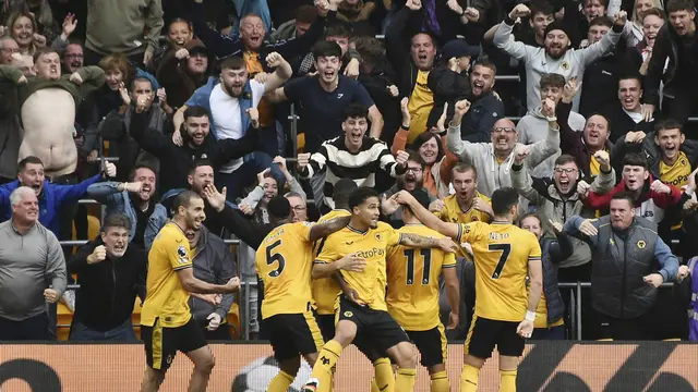 Foto: Duo Manchester Terkapar di Pekan Ketujuh Liga Inggris