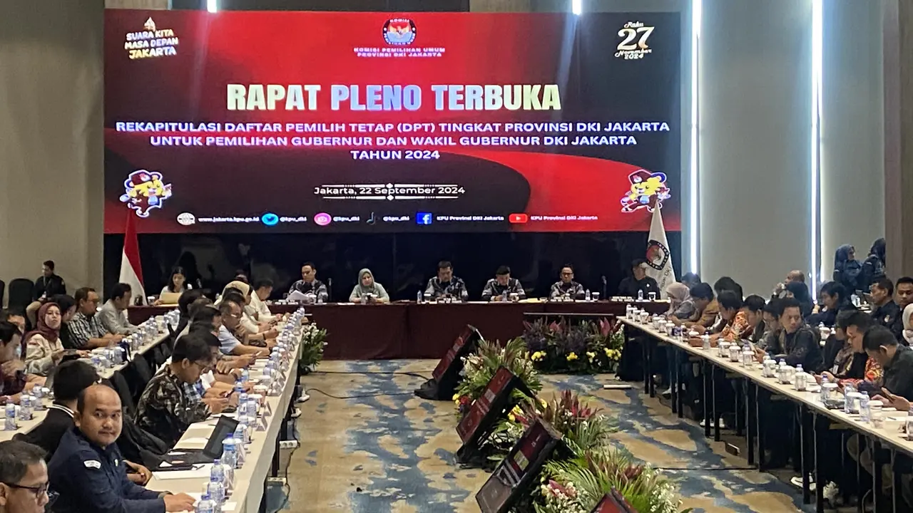 Rapat Pleno Terbuka Penetapan DPT Pilgub Jakarta 2024 di Hotel Mercure Kemayoran, Minggu (22/9/2024).