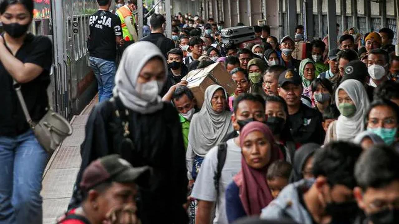 Selain di Stasiun Gambir, fasilitas Face Recognation Boarding Gate juga tersedia di Stasiun Bandung, Yogyakarta, Surabaya Gubeng, Malang, dan Solo Balapan.