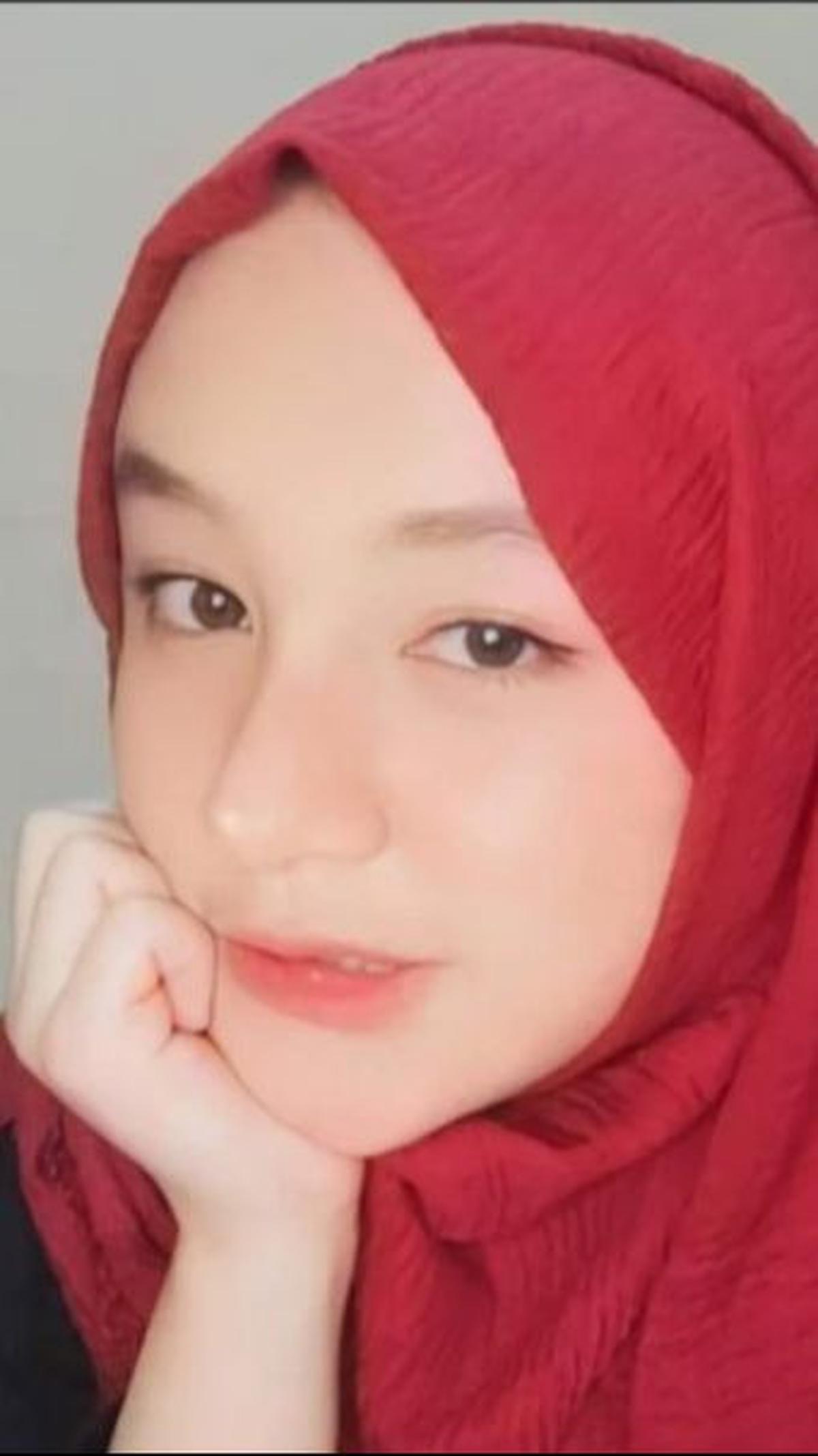 Menjadi Pusat Perhatian