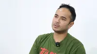Marthino Lio balik ke genre horor lewat film Tumbal Darah karya Charles Gozali. Ia sebagai Jefri, penagih utang yang sebenarnya tak ingin lakukan kekerasan.