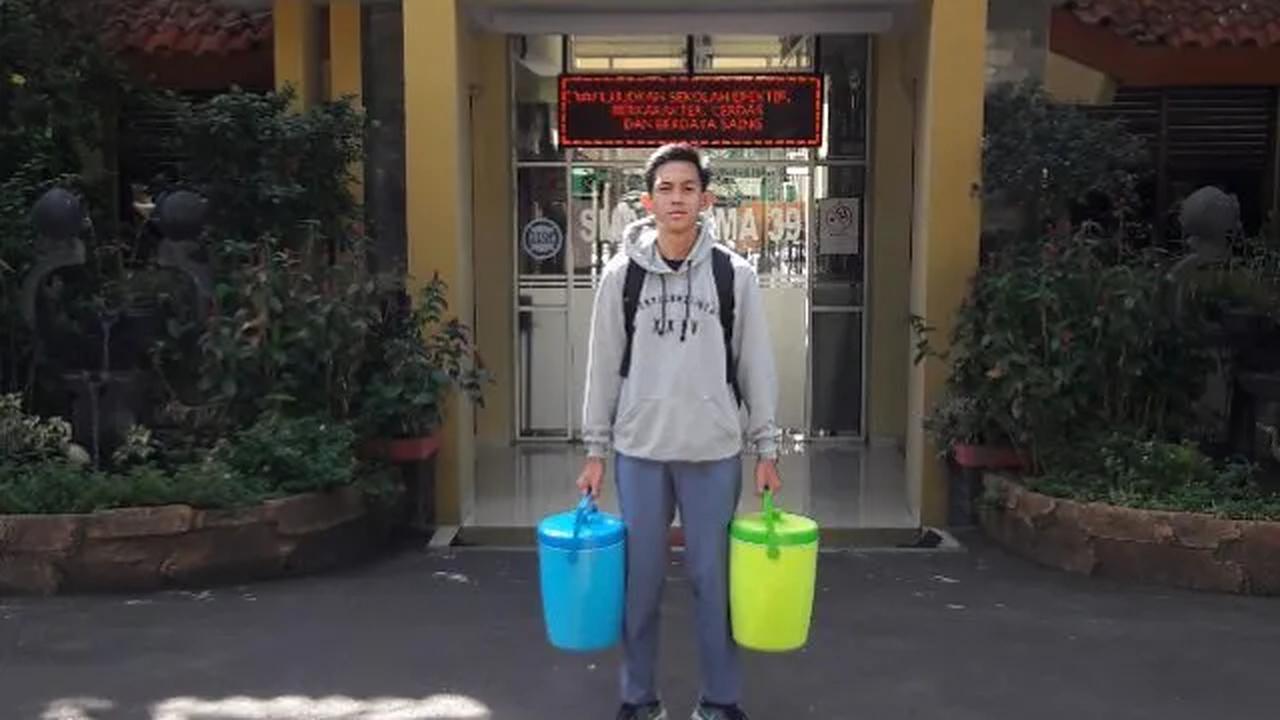 Kesuksesan yang diraih Ardhan ternyata berasal dari kegigihannya sejak masih duduk di bangku SMA.