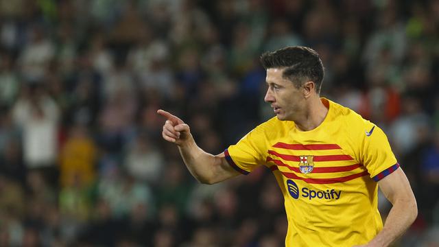 Pesta Gol ke Gawang Elche, Barcelona Perkasa di La Liga Spanyol