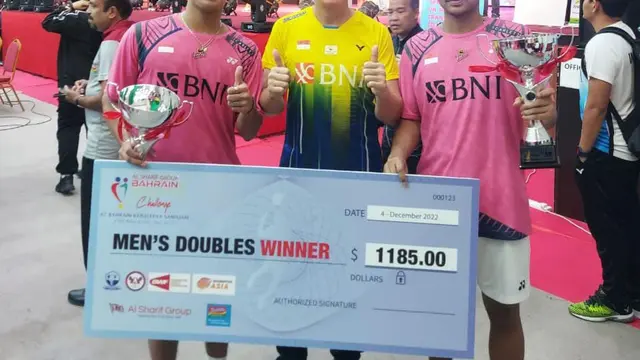 Muhammad Rayhan Nur Fadillah/Rahmat Hidayat - Bahrain International Challenge 2022 - Bulu Tangkis