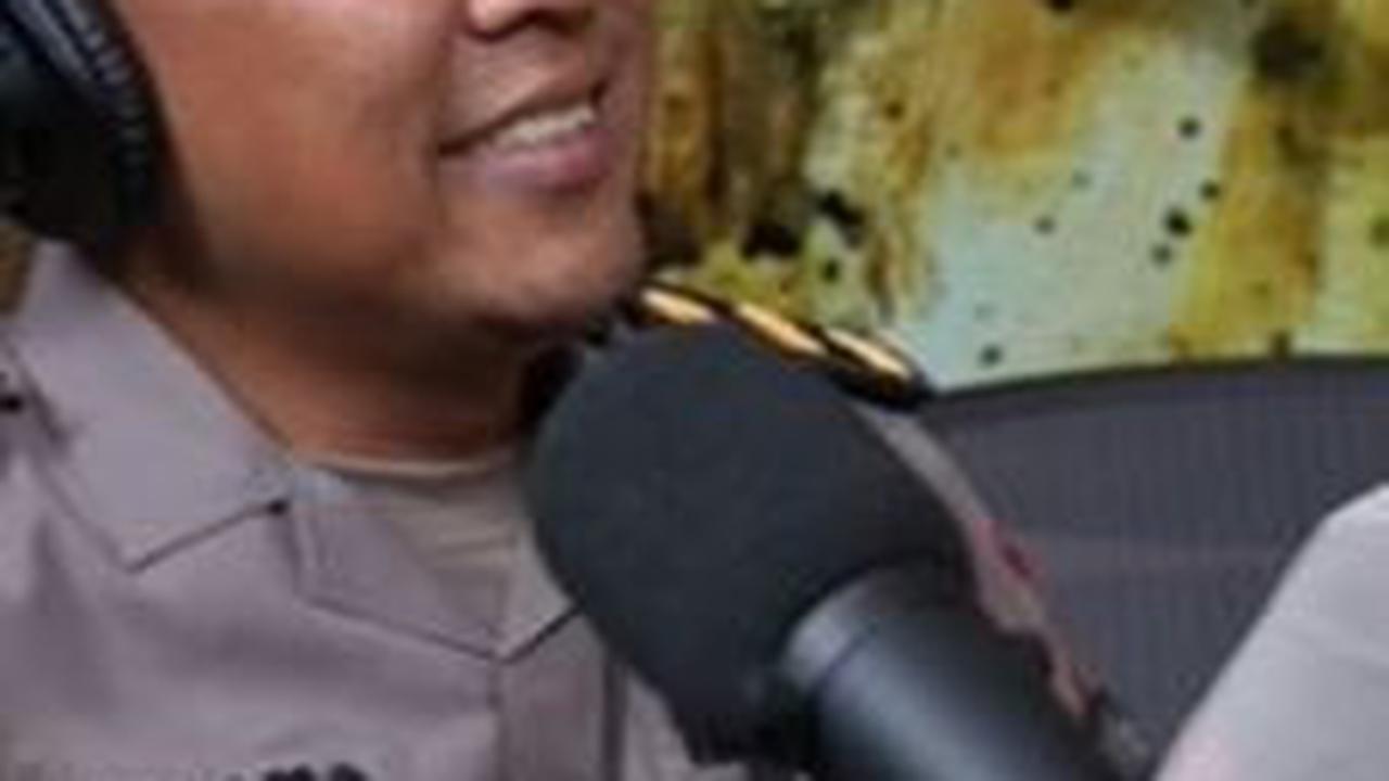 Cerita Istri Aipda Purnomo Satu Rumah Dengan ODGJ Banyak yang Aneh Kelakuannya 'Kamu Sayang Gak Sama Istri