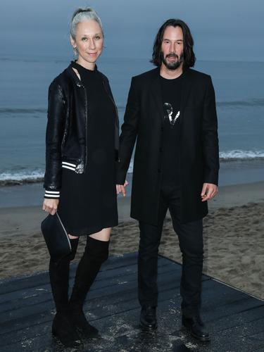 Alexandra Grant Perempuan Yang Berhasil Rebut Hati Keanu Reeves News Entertainment Fimela Com