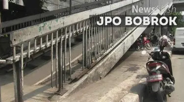 Tragedi robohnya jembatan penyeberangan orang (JPO) Pasar Minggu membuat Pemprov DKI Jakarta mau tidak mau harus berbenah. Jembatan penyeberangan yang dinilai bobrok dan keropos akan segera dirobohkan.