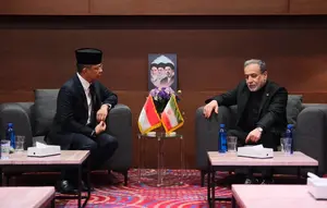 Indonesia Jadi Delegasi Pertama Beri Perhormatan di Makam Ali Khamenei