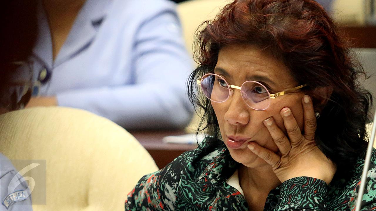 20160303-Wajah Lesu Menteri Susi saat Raker dengan Komisi IX DPR