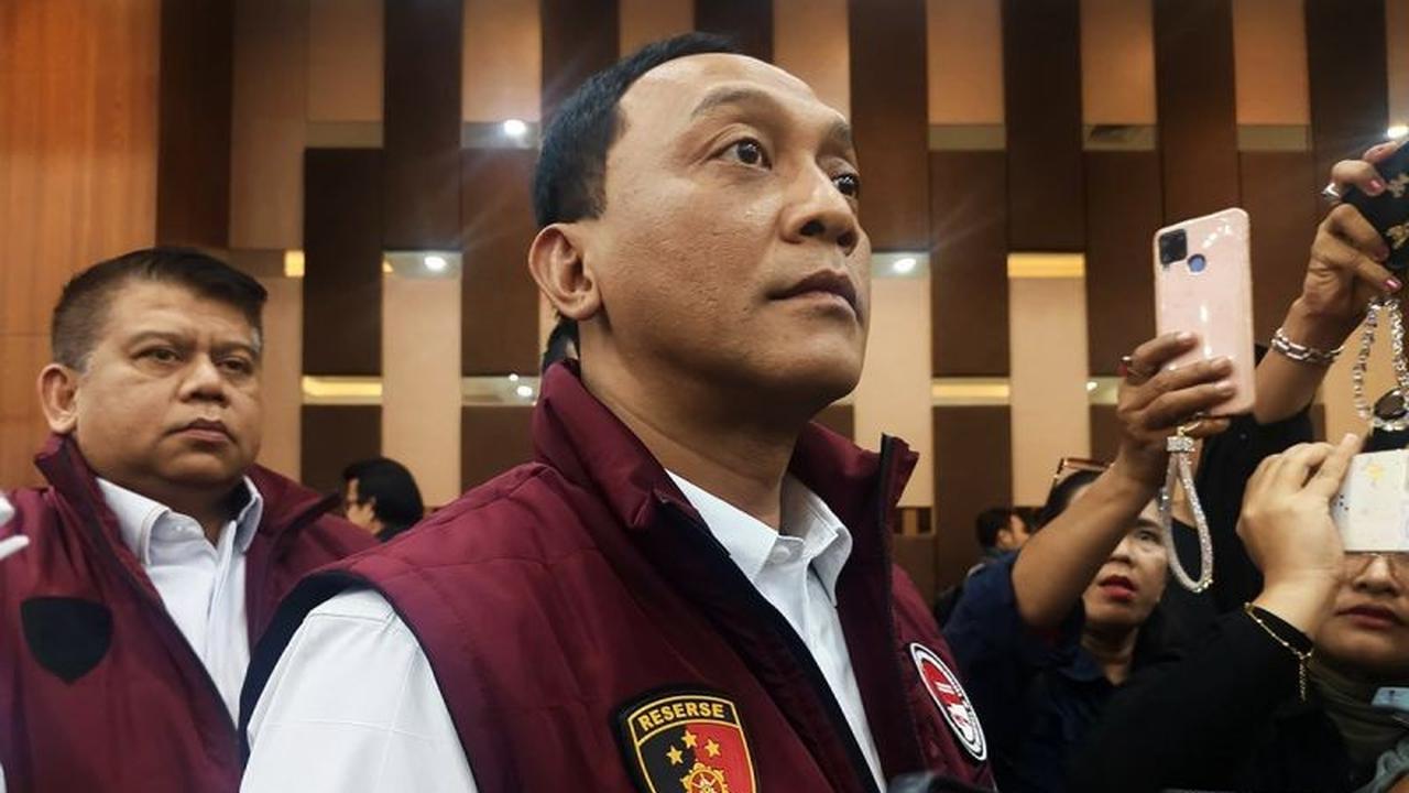 Bareskrim Berhasil Tangkap DPO Bandar Narkoba Koko Erwin, Terlibat Suap Mantan Kapolres Bima Kota
