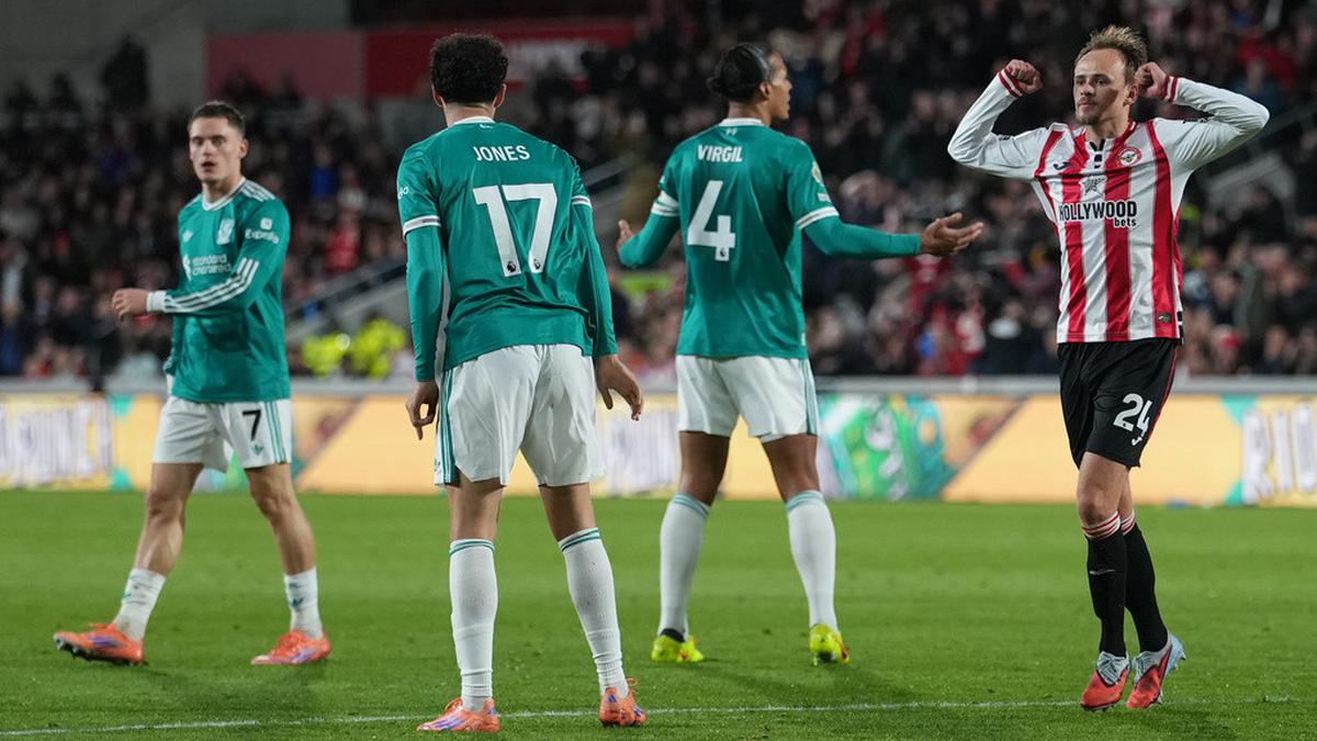 Rooney Ungkap Penyebab Liverpool Terseok-seok