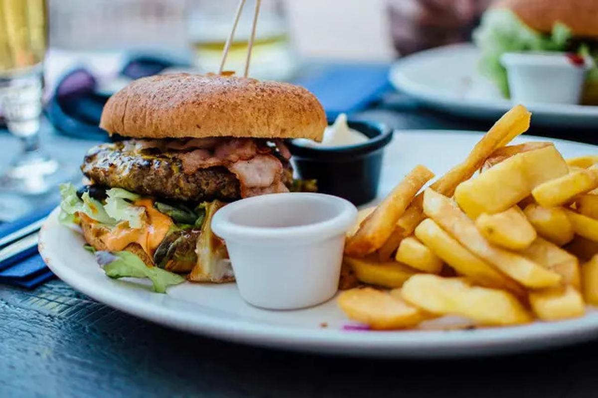 Makanan yang Harus Dihindari oleh Penderita Asam Urat: 18 Jenis yang Perlu Diketahui