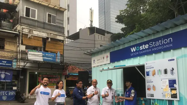 Yuk, Mulai Gaya Hidup Ramah Lingkungan dengan Setor Sampah Anorganik di Waste Station Rekosistem