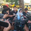 Setor Rp 270 Juta, Wanita Cantik Ini Gagal Berangkat Haji Khusus