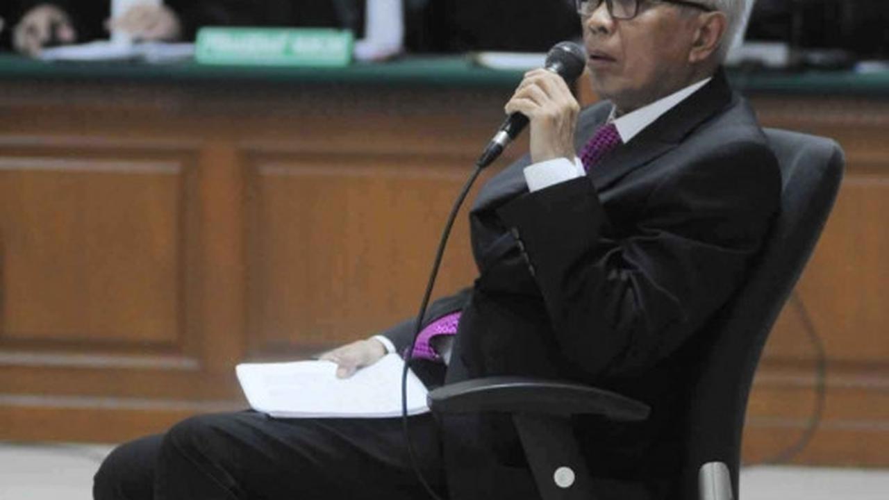 Jalani sidang lanjutan, OC Kaligis dicecar JPU