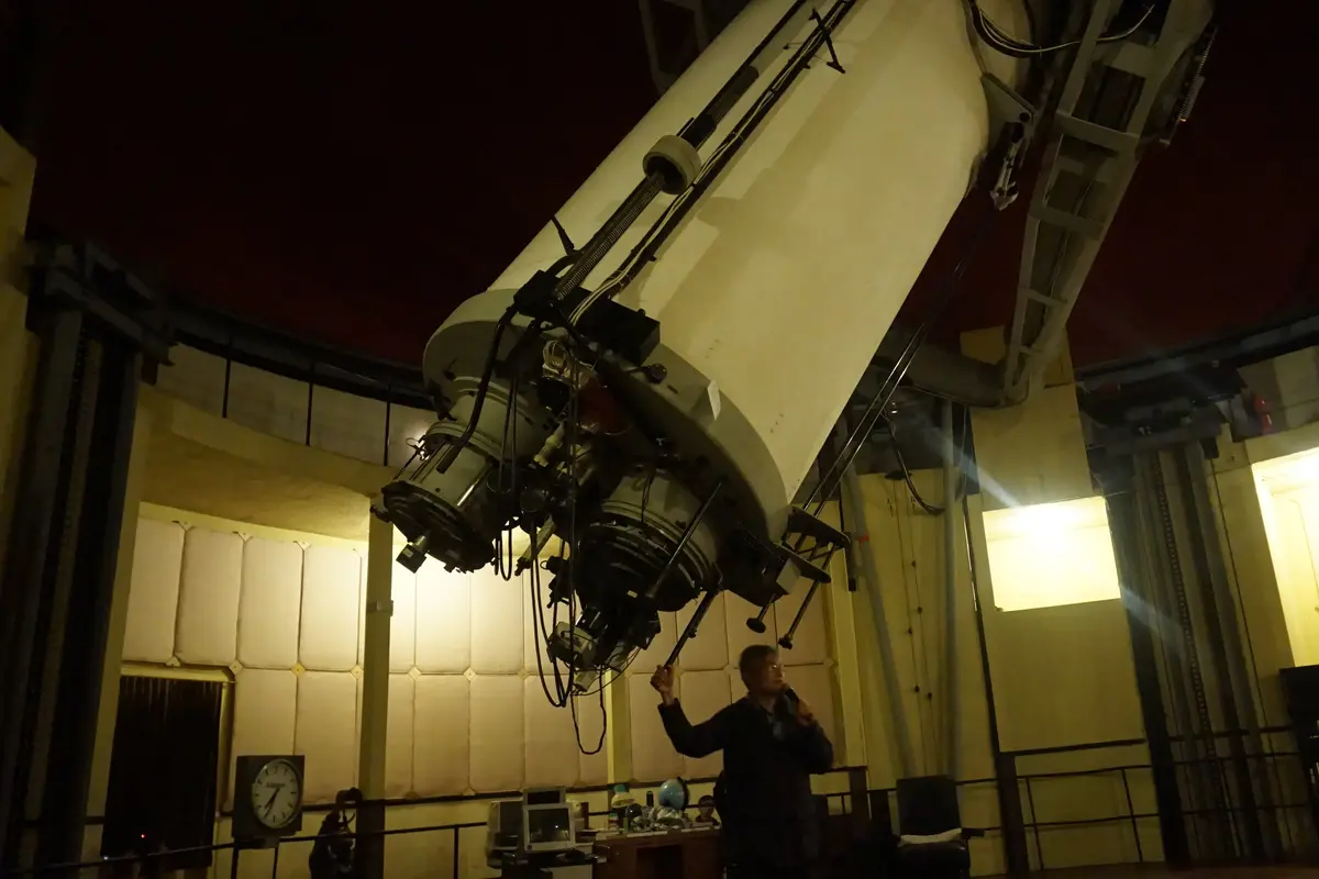 Teropong Zeiss di Observatorium Bosscha