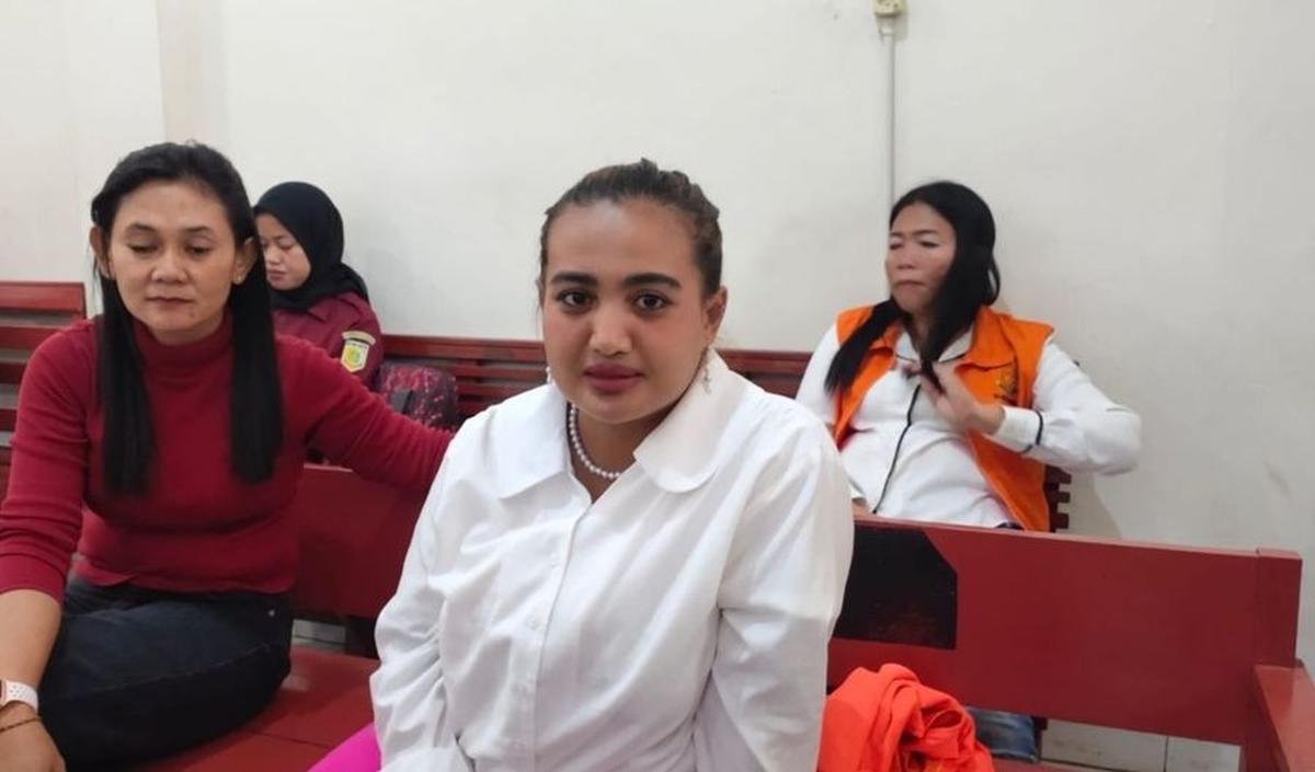 "Kita mendapatkan salinan dari PN Palembang pada hari ini dan langsung dieksekusi. MA menolak kasasi terdakwa Lina Mukherjee,"&nbsp;