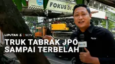 Membawa muatan ekskavator yang melebihi batas tinggi jembatan, truk menabrak JPO di Jalan Tendean, Jakarta Selatan. Kencangnya benturan menyebabkan JPO terbelah.