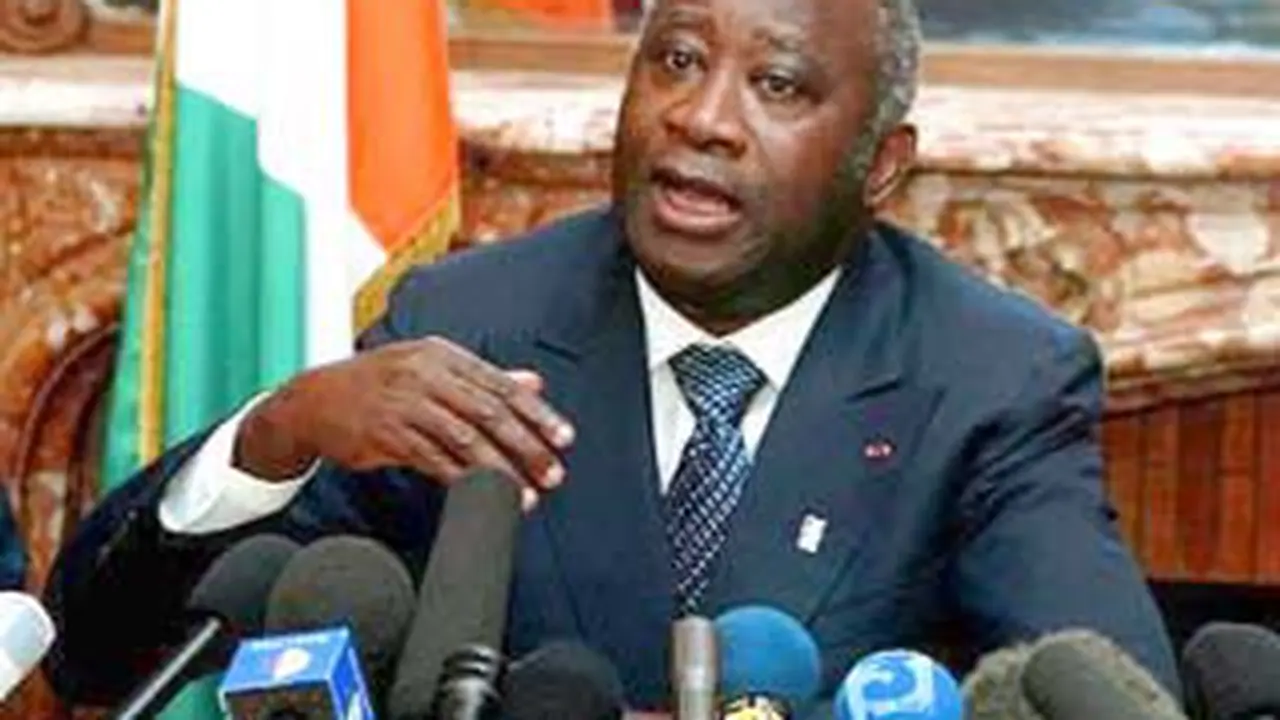 110410alaurent.jpg