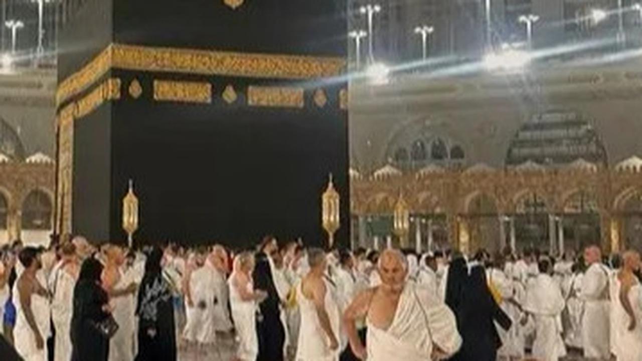 Cara Memakai Kain Ihram Laki-laki yang Praktis dan Mudah, Ala Ustaz Khalid Basalamah