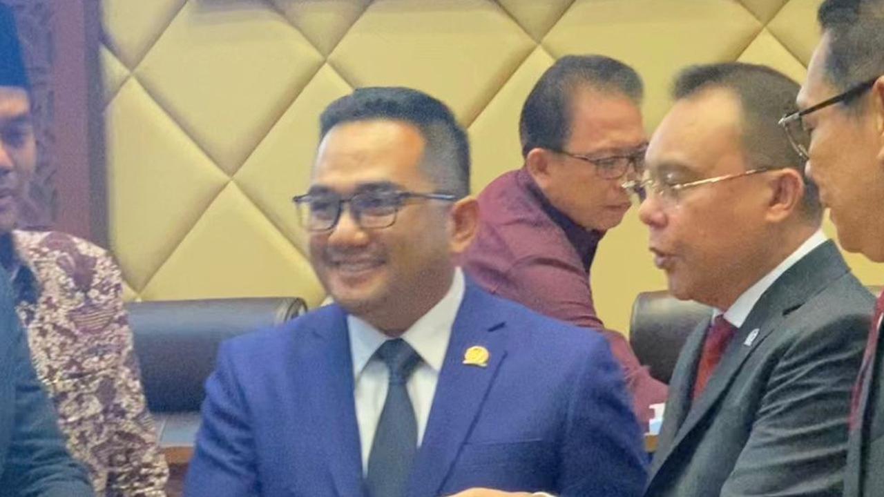 DPR Usulkan Revisi UU ASN, Solusi Pelanggaran Netralitas di Pilkada?