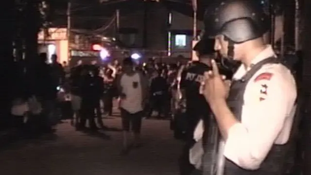 Bom Wihara, Polri Selidiki Pria Aneh yang Terekam CCTV 05 Agustus 2013