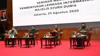 Seminar Nasional Pembentukan Lembaga Internasional Majelis Syuro Dunia di Gedung Nusantara IV Komplek MPR/DPR RI, Sabtu (29/8).