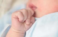 Bayi Miliki Kulit Putih saat Lahir, Mengapa Bisa Berubah Setelah Lahir?