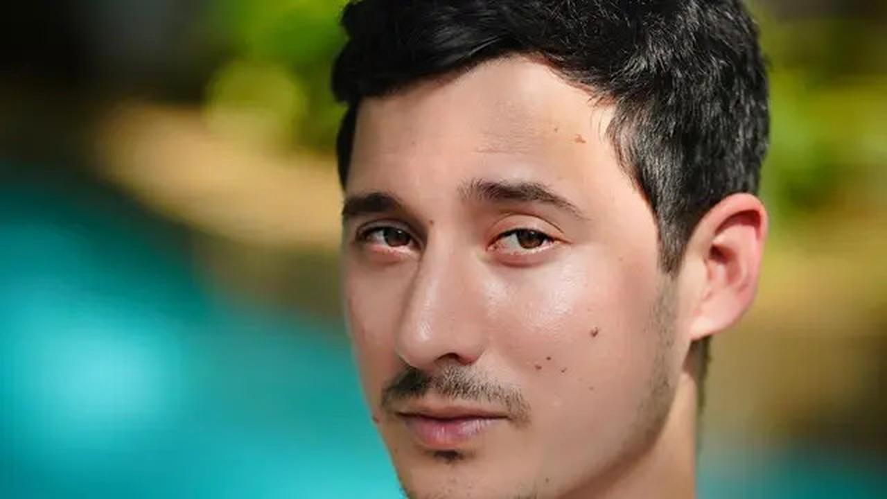 Dibintangi Nino Fernandez, Serial 'Duren Jatuh' Viral di Media Sosial: Ceritakan Kisah Cinta Duda dan Remaja